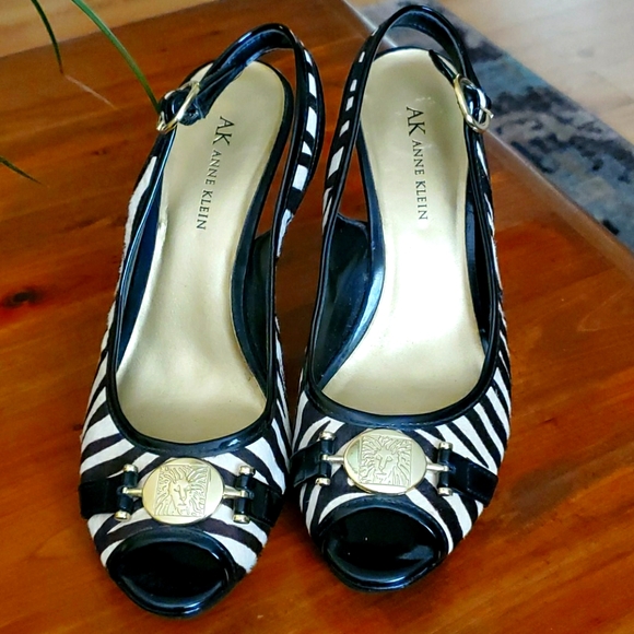 anne klein reid sandal